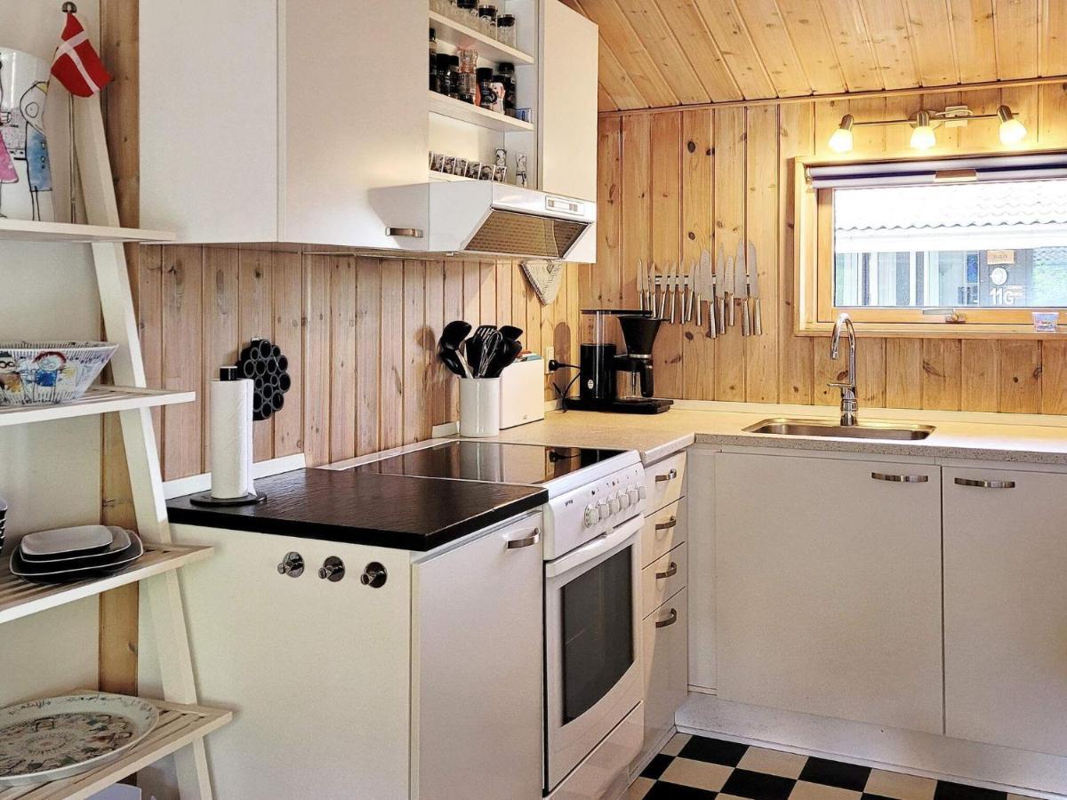 8 Person Holiday Home In Nex Snogebaek ภายนอก รูปภาพ