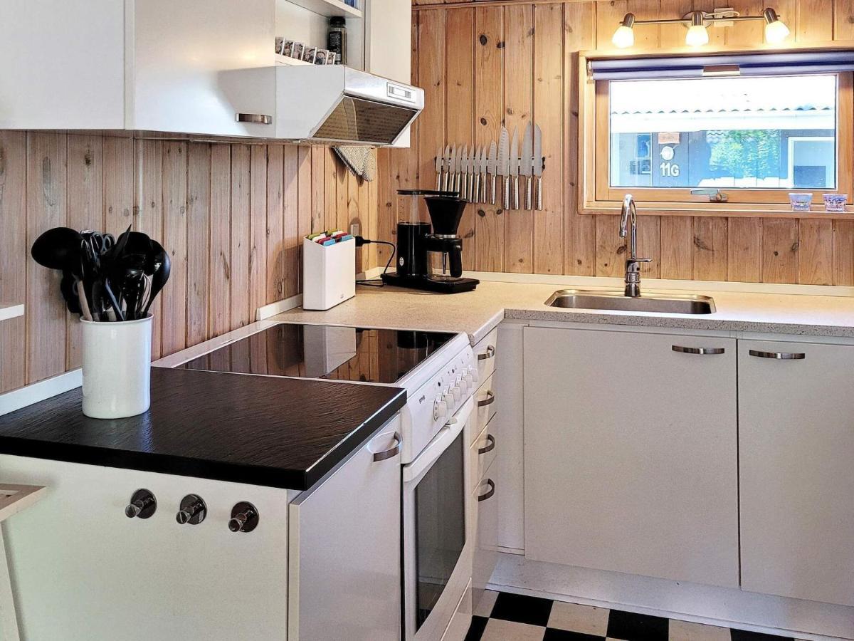 8 Person Holiday Home In Nex Snogebaek ภายนอก รูปภาพ